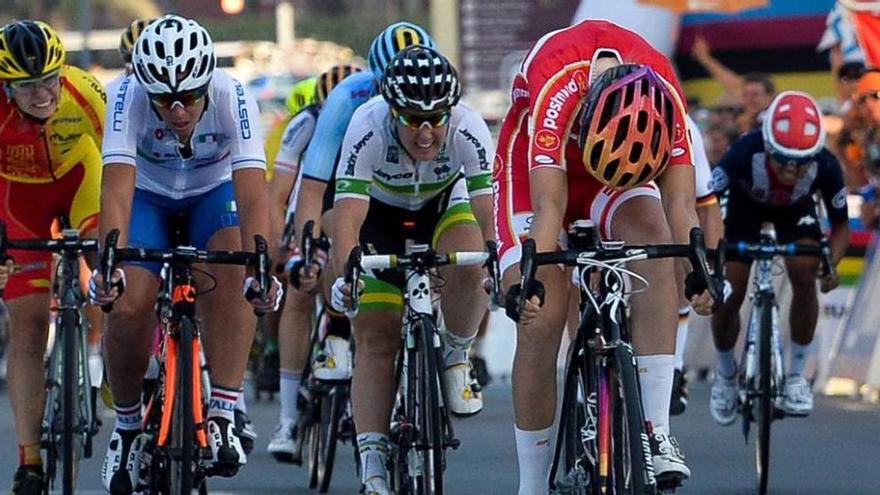 Ciclismo: Alicia González, con el grupo principal en el Mundial