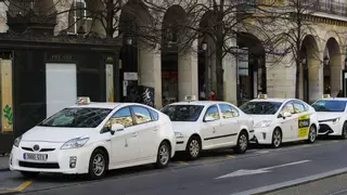 Los nuevos taxis eléctricos, con problemas para pasar la ITV: "Puedes llegar a esperar seis semanas"