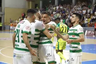 El Córdoba Futsal suma un punto de reivindicación en una dura batalla ante el Jaén