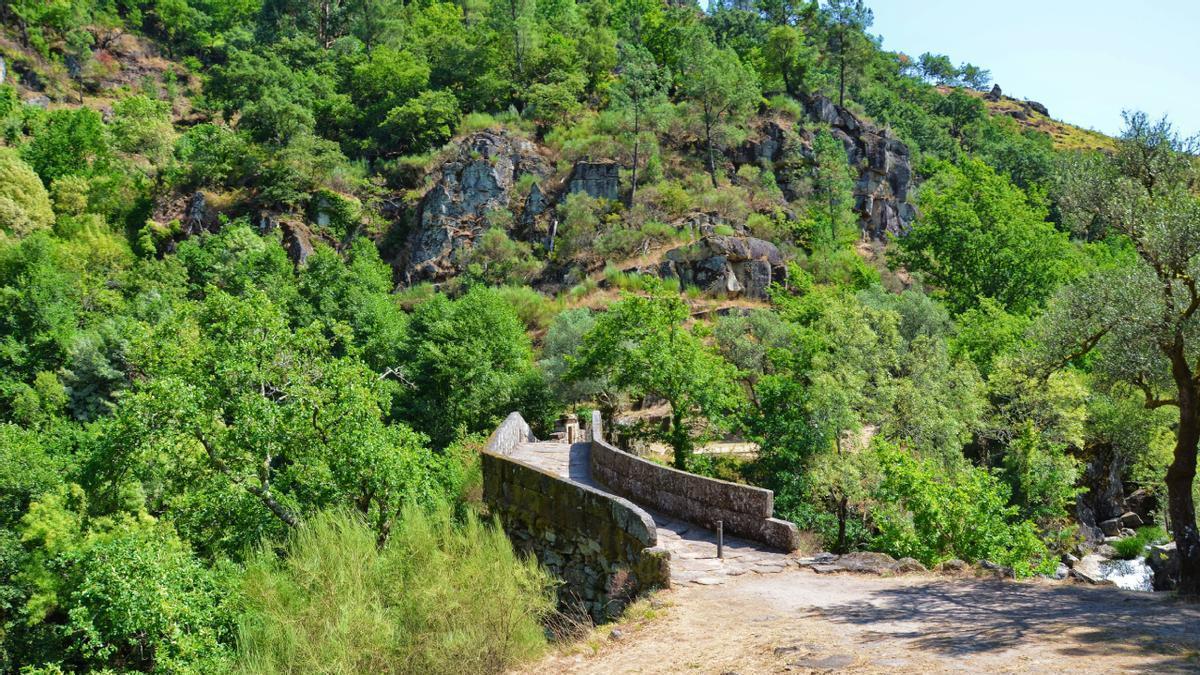 Vista del paso de Ponte da Misarela