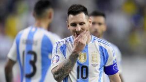 Leo Messi probó suerte a lo Panenka... Y falló