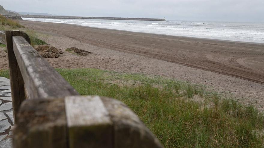 San Juan de la Arena homenajea a las carboneras con un nuevo panel gracias a fondos europeos