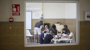 Santa Coloma de Gramenet 14 09 2020 Vuelta al cole Regreso a la escuela en tiempos de coronavirus Covid-19 con medidas de seguridad En la foto clases de primaria en el Institut Escola Lluis Millet   Foto Ferran Nadeu