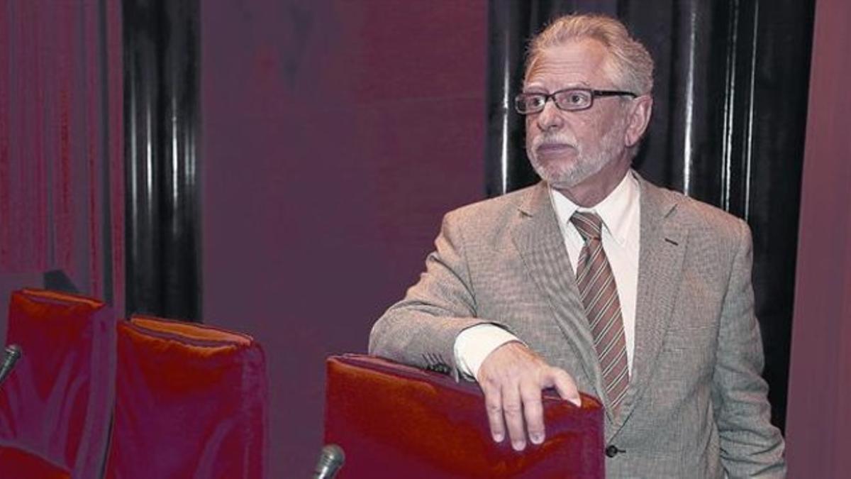 Comisionado  Carles Viver Pi-Sunyer, en el Parlament de Catalunya, en el 2013.