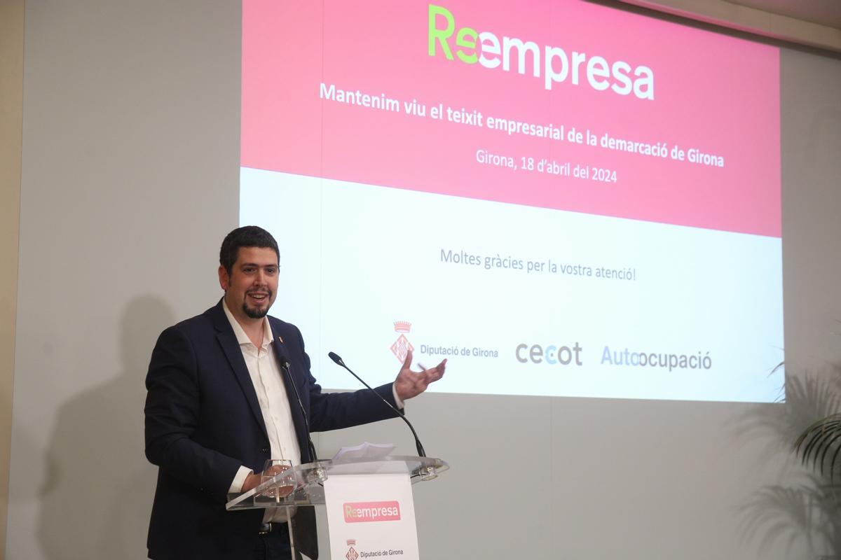 Pau Presas，在庆祝 Reempresa 与 Diputació de Girona 合作十周年期间