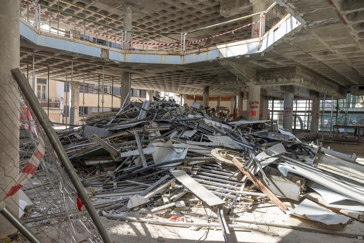 Aspecto del interior de La Plasa en plenas obras de rehabilitación