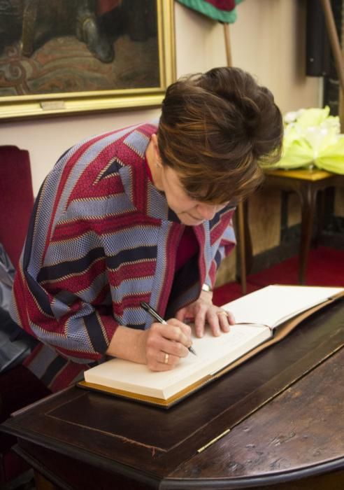 Acto de las cofradías en el Ayuntamiento de Oviedo