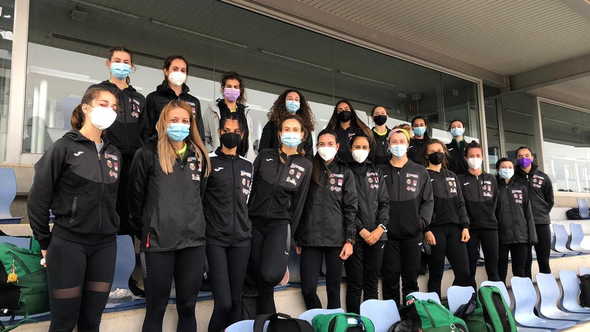 El equipo femenino del Playas de Castellón en la primera jornada de la liga de División de Honor.