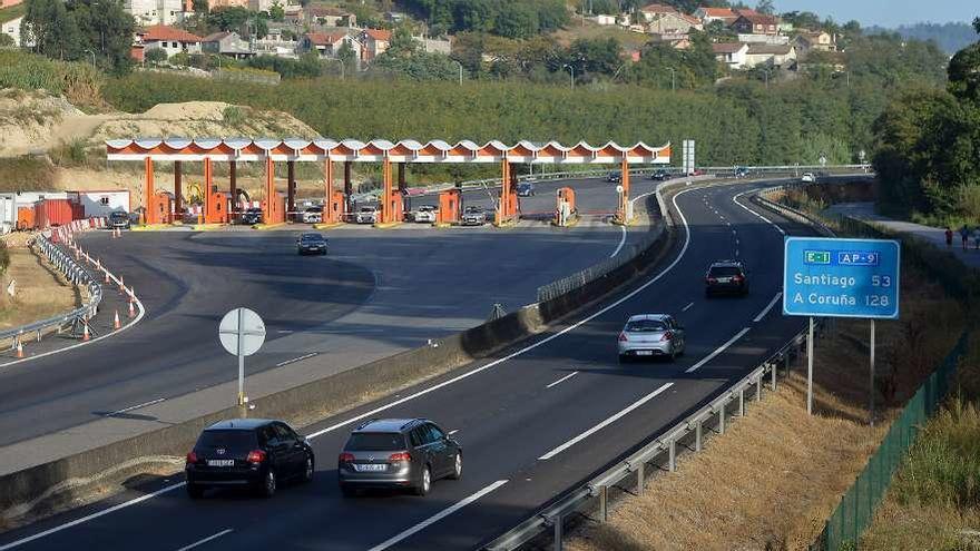 Cabinas de peaje en la Autopista del Atlantico (AP-9).