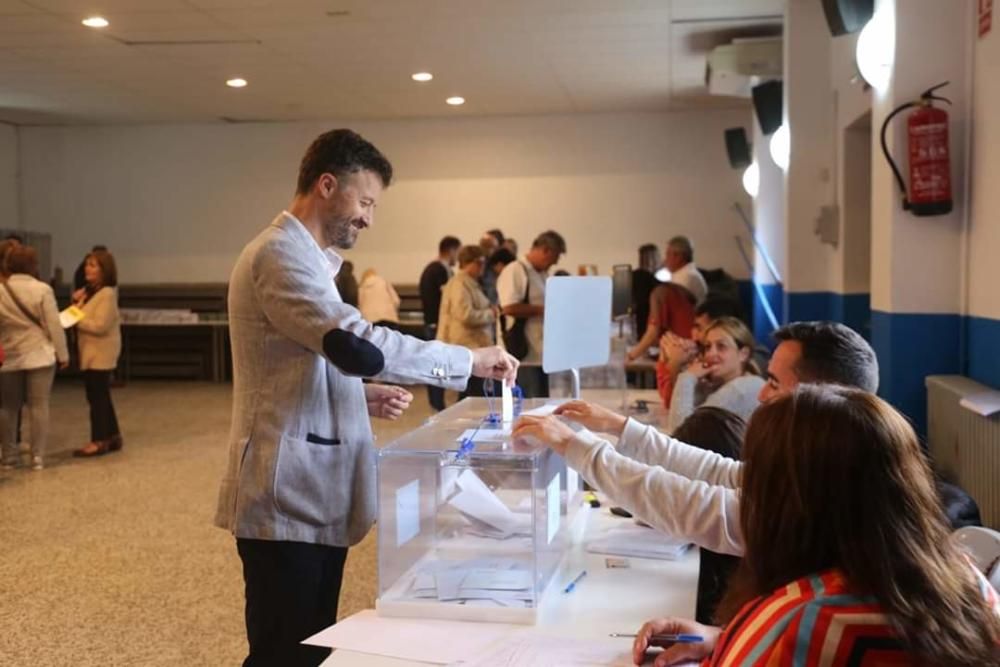 La votació dels alcaldes i regidors de la comarca