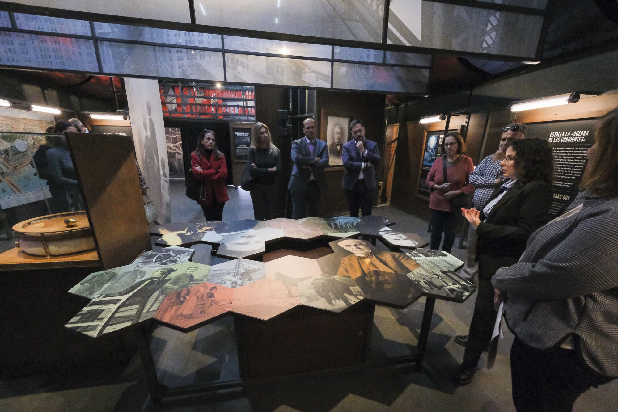 Exposición itinerante sobre Nikola Tesla en el parque de San Telmo