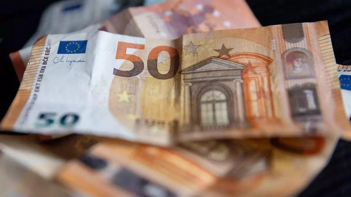 Varios billetes de 50 euros.