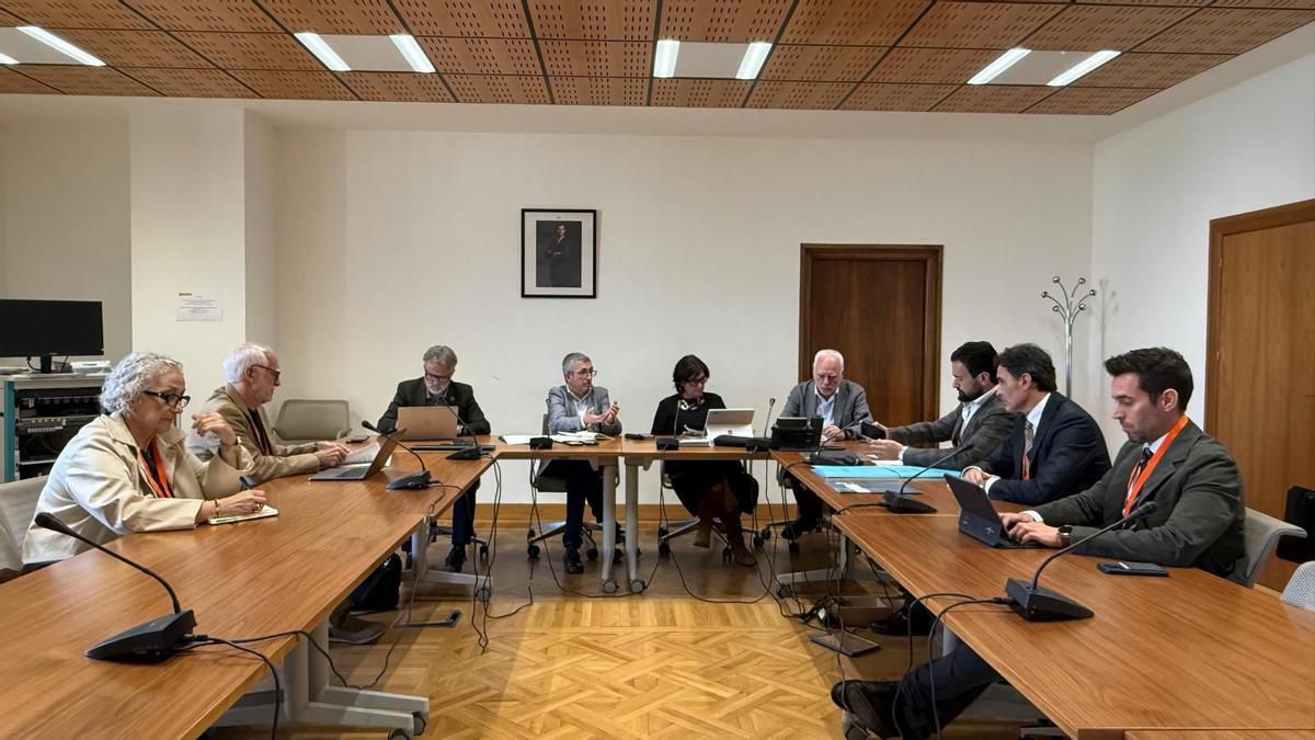 Reunión este martes del consejero de Fomento e Infraestructuras, Jorge García Montoro, y el alcalde de La Unión, Joaquín Zapata, con Hugo Morán en Madrid.
