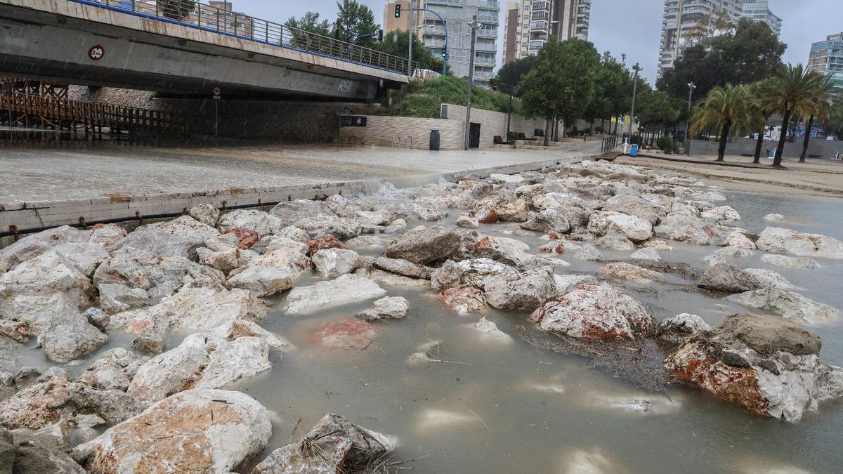 ¿Cómo se han quedado las playas de Alicante después de las lluvias?
