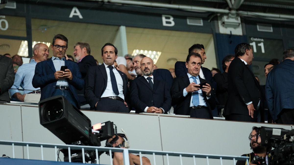 El palco de autoridades de La Rosaleda, durante el Málaga CF - Granada.