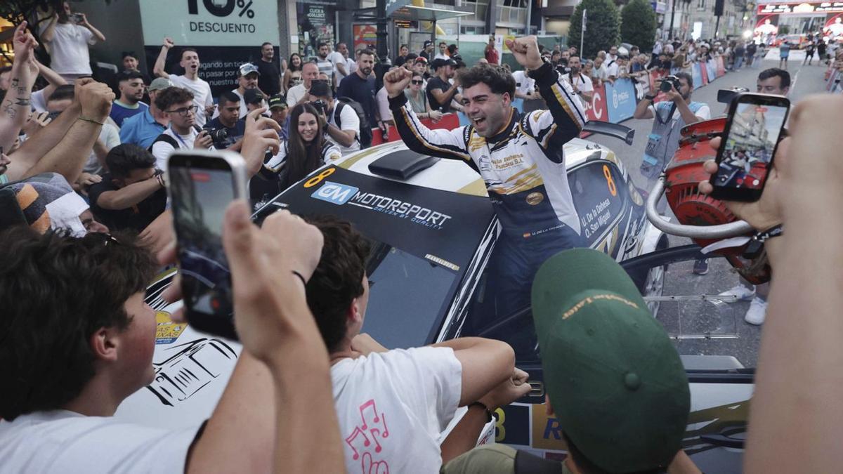 Unai de la Dehesa (Citroën C3 Rallye), aclamado por los aficionados.