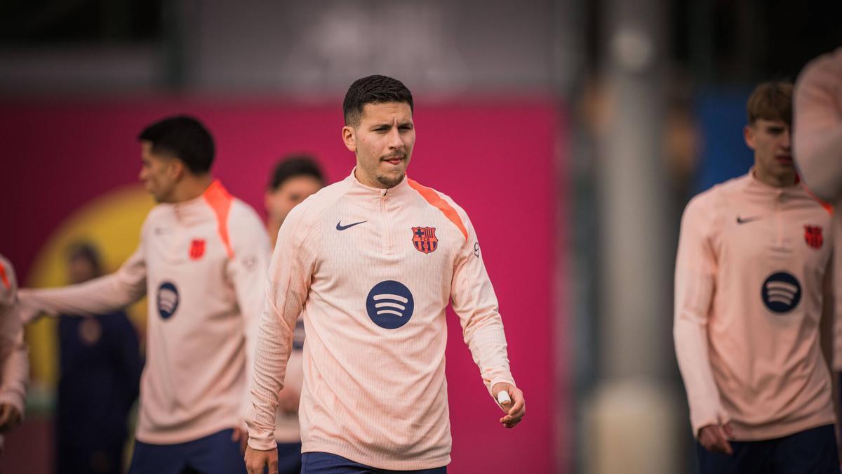 Bardghji y Rashford se retan a balón parado