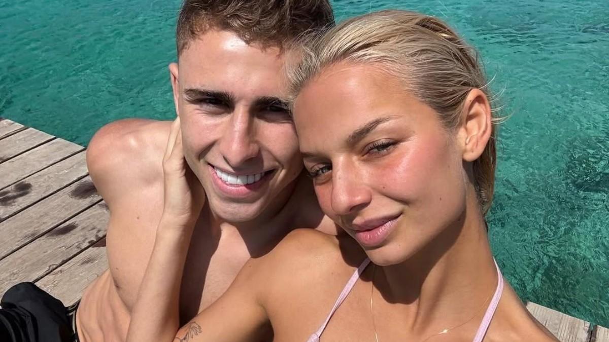 Fermín junto a su novia Berta Gallardo