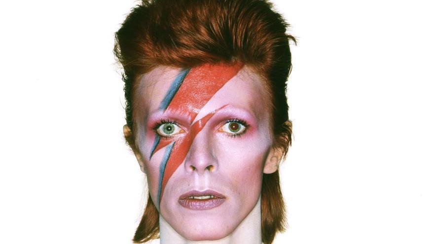 A subasta la primera maqueta de David Bowie
