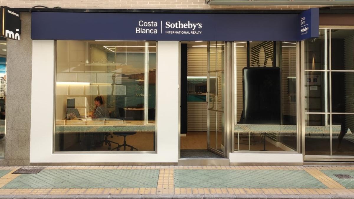 Una imagen de la nueva oficina de Sotheby&#039;s en Alicante.