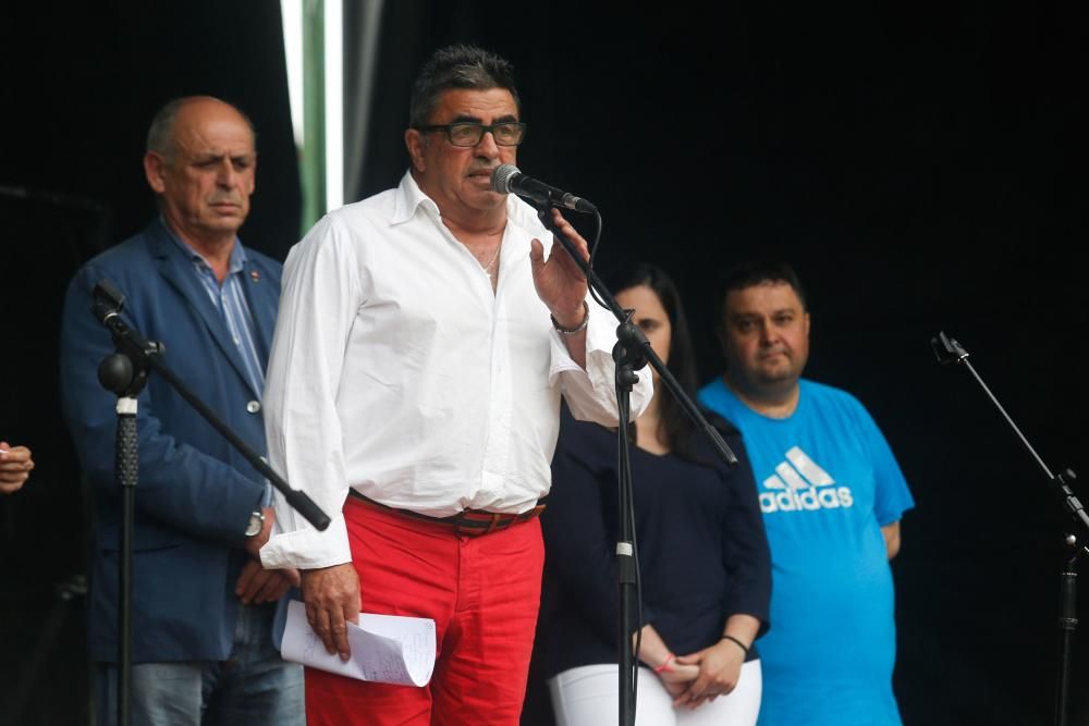 Fiestas de Piedras Blancas: comida en el parque de la Libertad