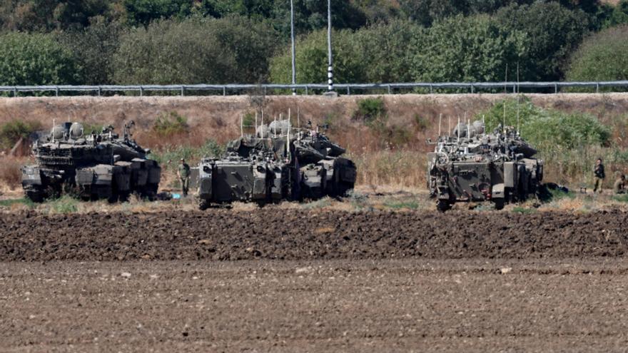 El Ejército israelí llama a una cuarta división para operaciones terrestres en el sur del Líbano