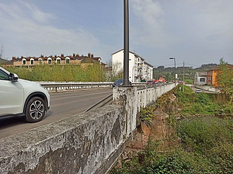 Puente de San Pelayo, en Grado. | Sara Arias 