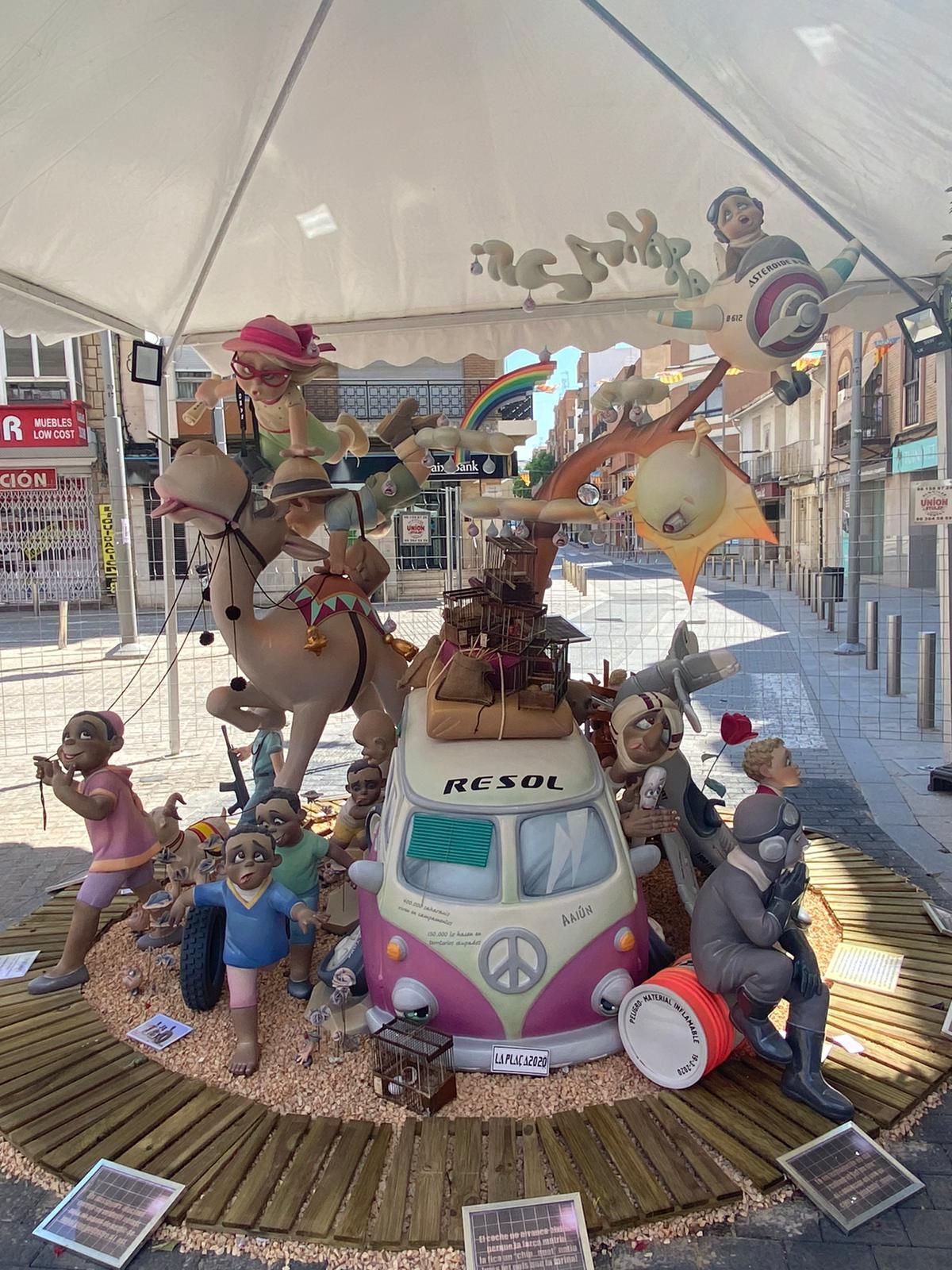 Falla infantil de la Plaça