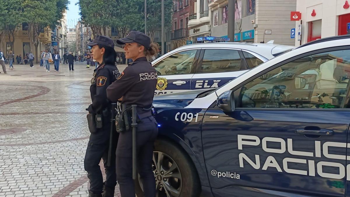 La operación ha contado con la participación de Policía Local y Nacional de Elche
