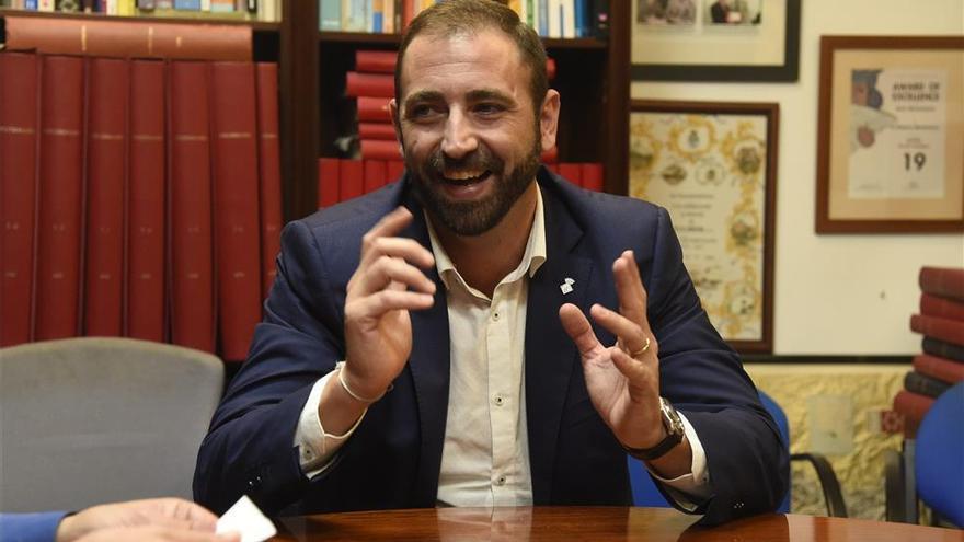 Omar Braina renuncia a la portavocía del grupo socialista del Ayuntamiento de Castelló