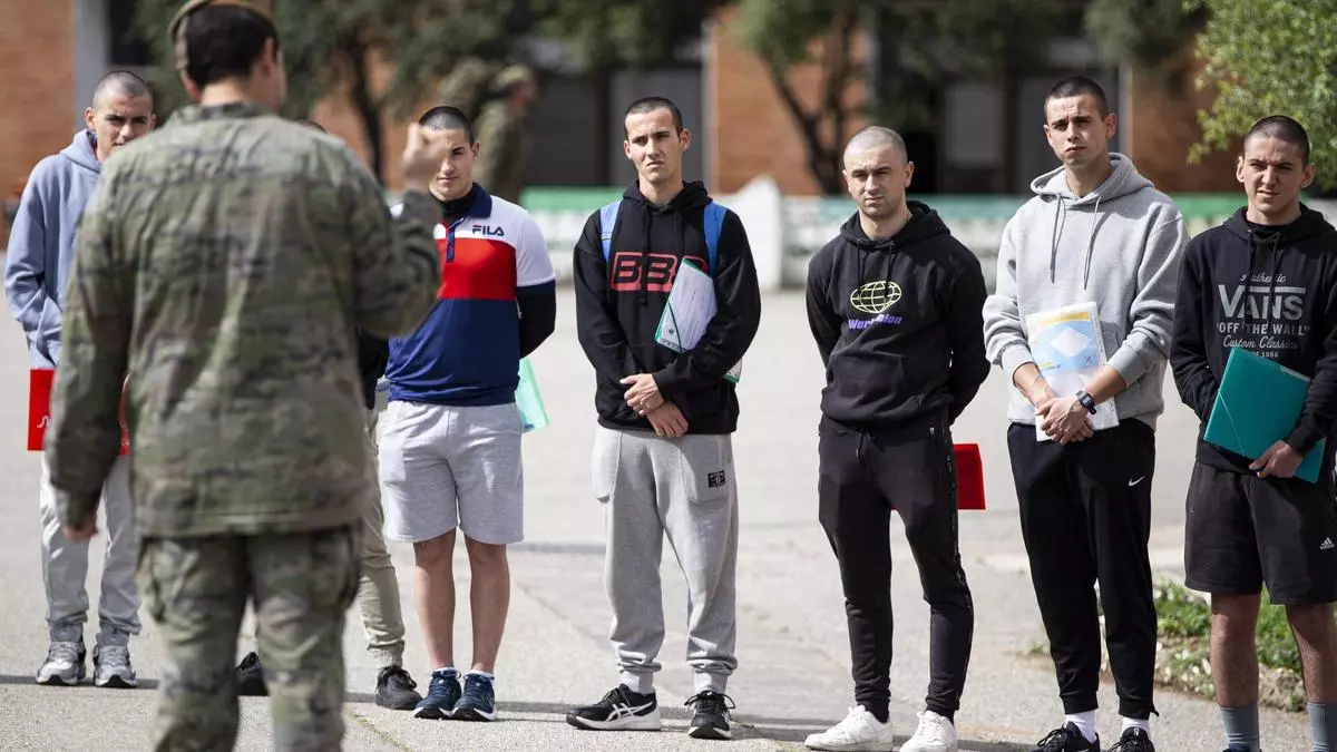 El Cefot de Cáceres celebra 60 años formando a militares con el ciclo más numeroso de los últimos años