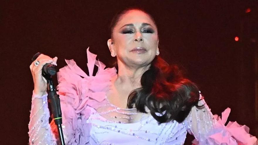 Isabel Pantoja amenaza a televisiones y periodistas con demandas inminentes