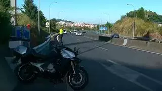 Muere un motorista tras una salida de vía en Vigo