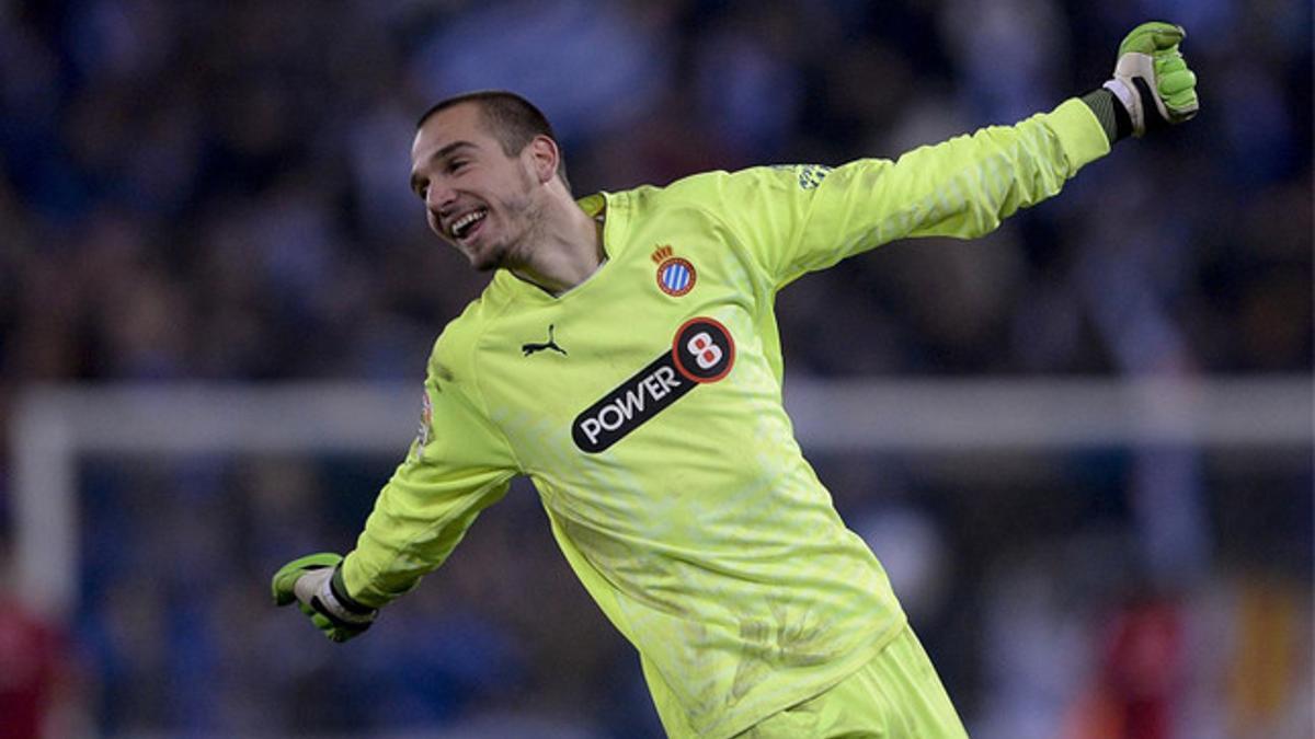 Pau López cuajó un muy buen partido frente al Sevilla