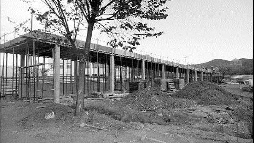 en construcció. L´edifici en obres de la futura llar d´infants municipal.