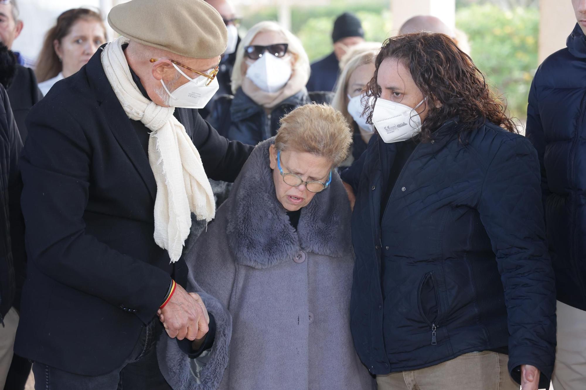 Todas las imágenes del funeral de Arévalo