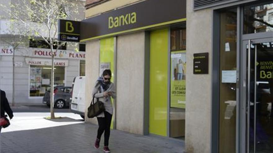 Bankia anuncia un procedimiento exprés para devolver las cláusulas suelo