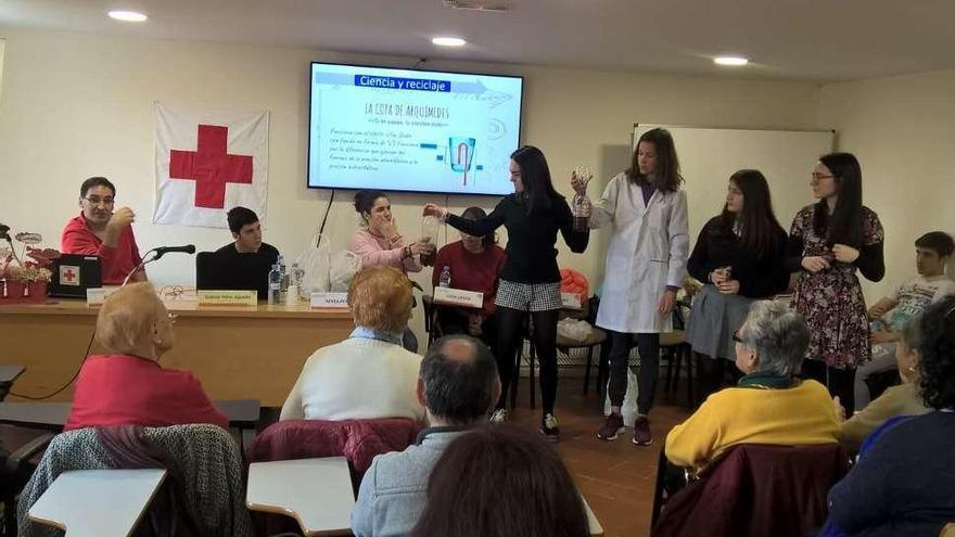 Cruz Roja organiza la charla &quot;Ciencia y reciclaje&quot;