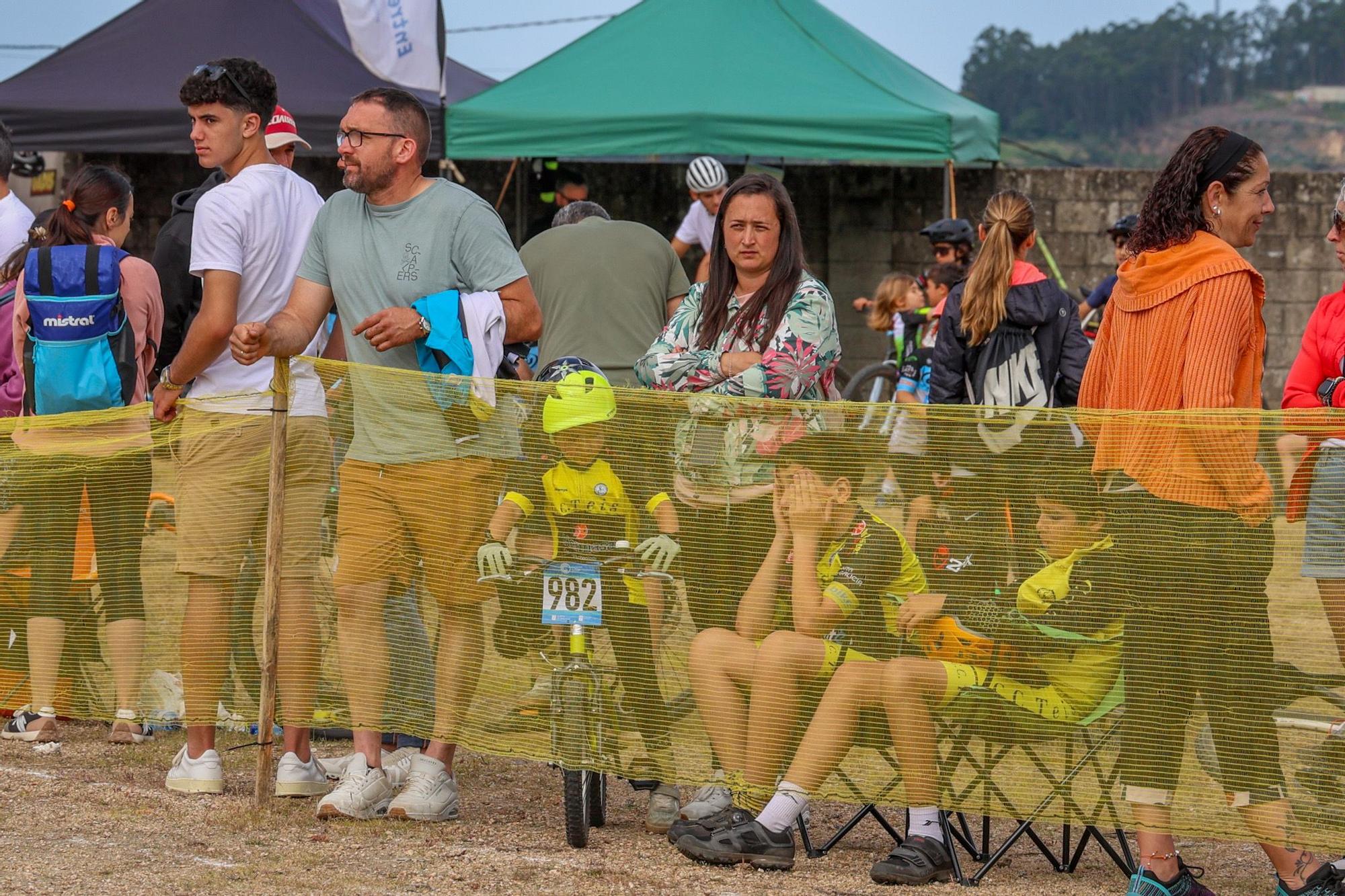La VII Mini BTT Concello de Ribadumia brilla sobre dos ruedas