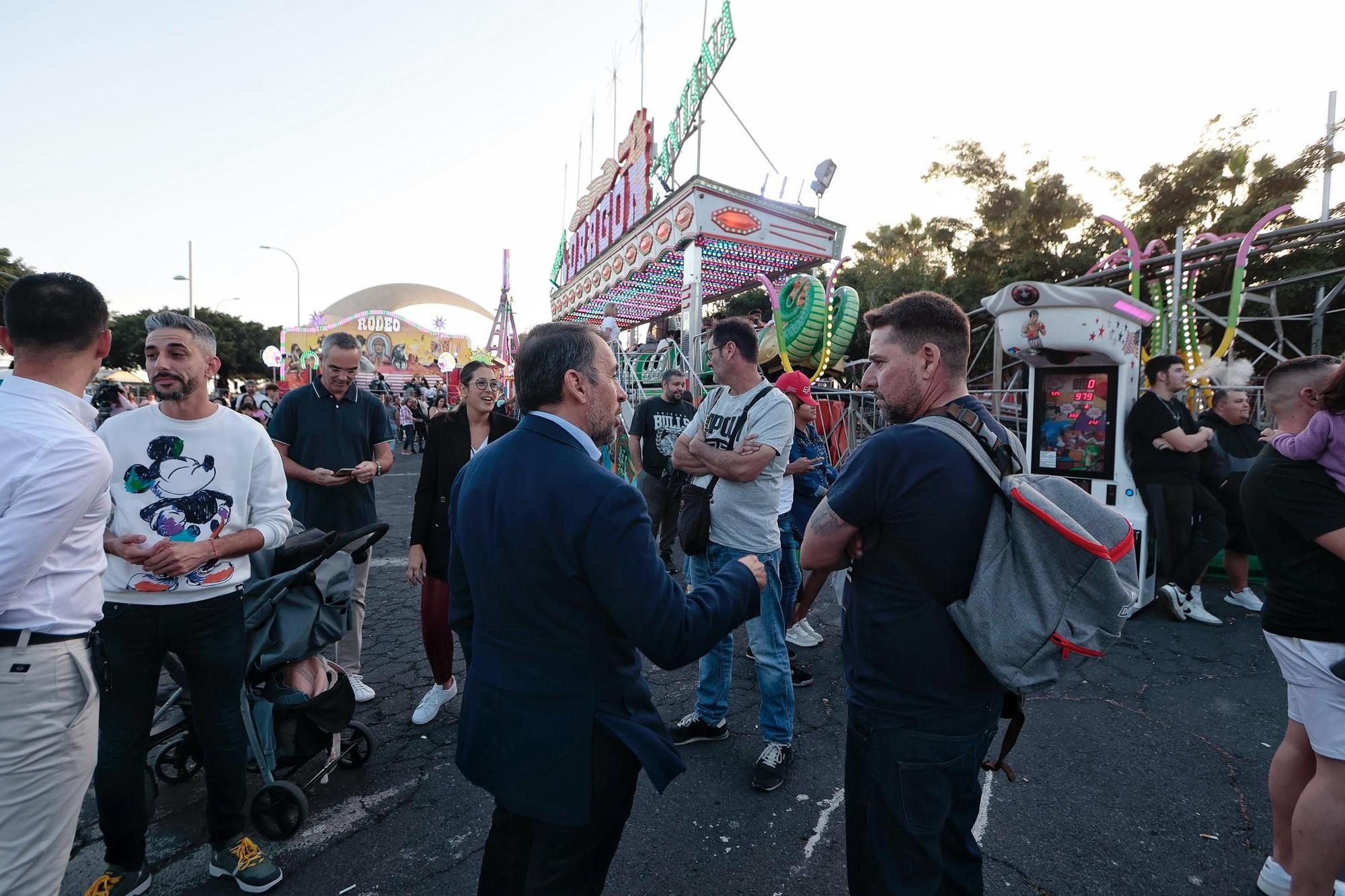 La feria de atracciones del Carnaval de Santa Cruz abre para menores en riesgo de exclusión