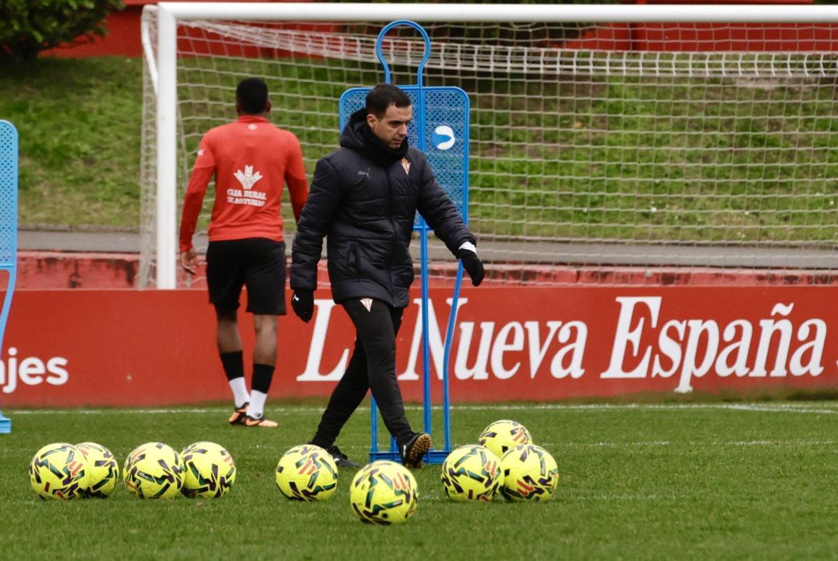 Borja Jiménez, en el entrenamiento en Mareo.
