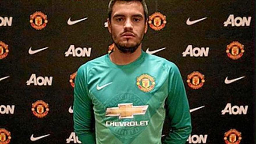 El Manchester United fitxa el porter Romero