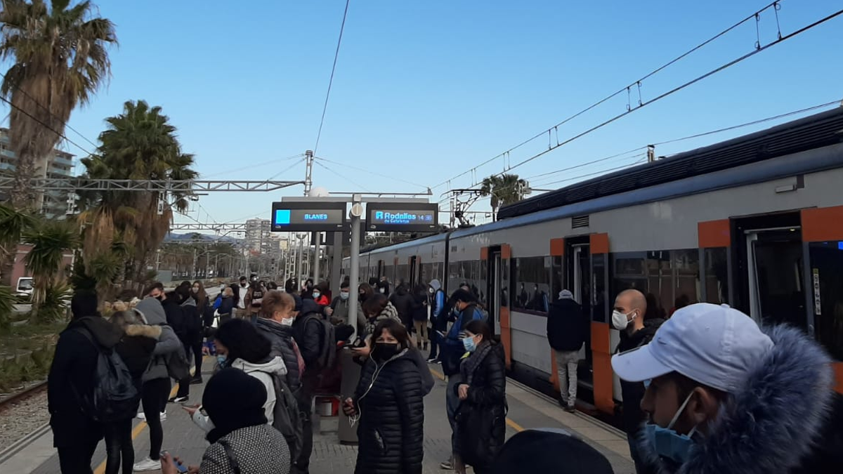 Avería en la R1 de Rodalies