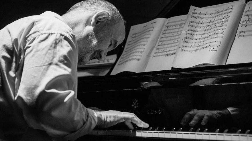 Navàs inicia un cicle de concerts amb el reconegut pianista Emilio Solla