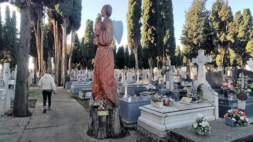 Sorprendentes panteones, mausoleos y esculturas para admirar en el cementerio de Zamora
