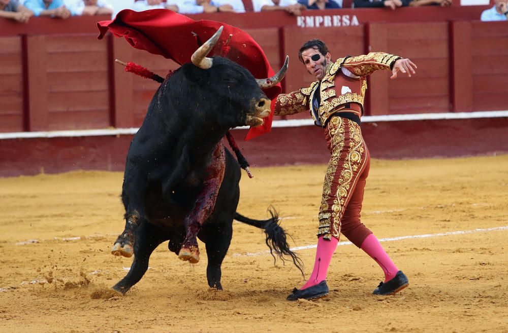 Toros | Segunda de abono de la Feria 2017