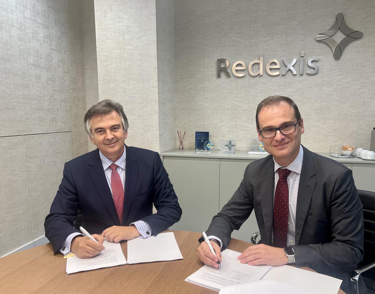 Pedro Marín, director general Inerco y Fidel López Soria, CEO Redexis.