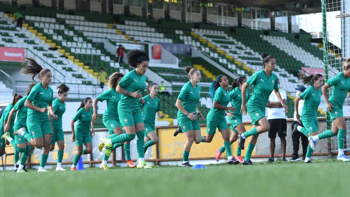 La selección marroquí, en el estadio cacereño.