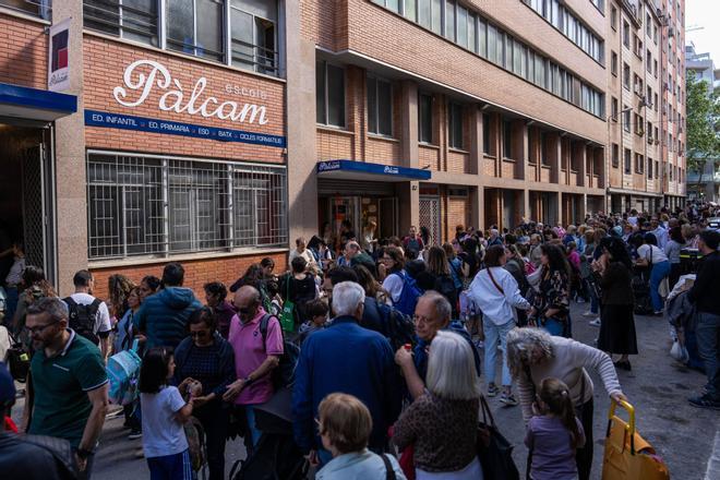 La Escola Pàlcam de Barcelona reclama pacificar su entorno tras décadas de gestiones: Necesitamos seguridad