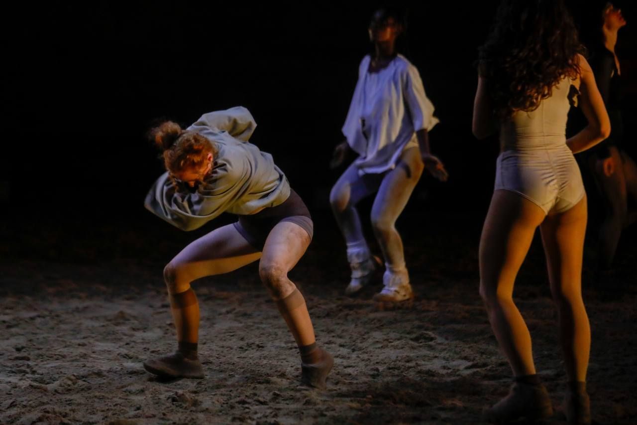 La danza llega a Flora